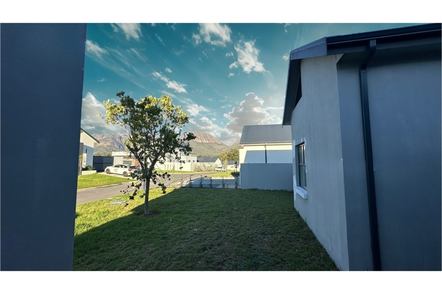 4 Bedroom Property for Sale in Paarl South Western Cape